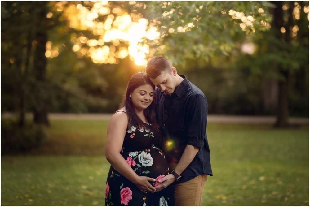 MATERNITY PHOTOGRAPHER CINCINNATI OHIO SUNSET SESSION AT SHARON WOODS WITH SAMANHTA SINCHEK PHOTOGRAPHY