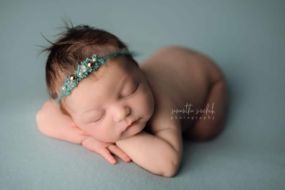 cincinnati newborn photographer sinchek ella